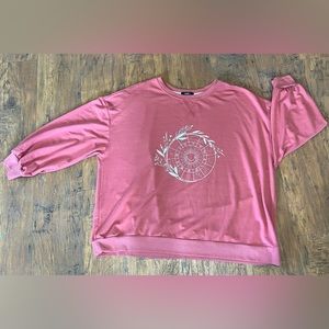 Wmns plus size crew neck sweatshirt coral zodiac decal print lightweight Sz 2xlg